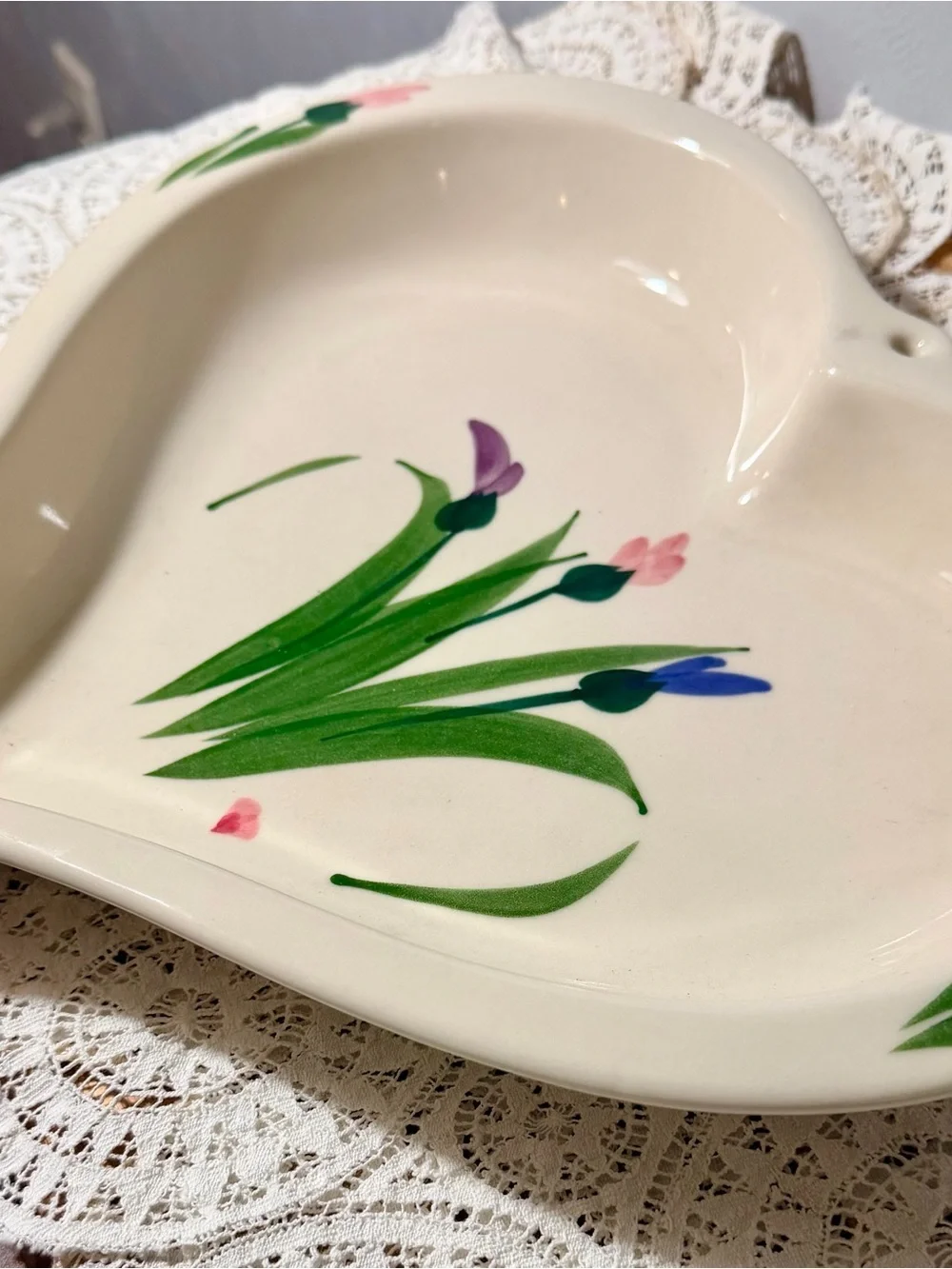 Vintage 1990 Heart-Shaped Ceramic Wall Plate with Hand-Painted Floral Design